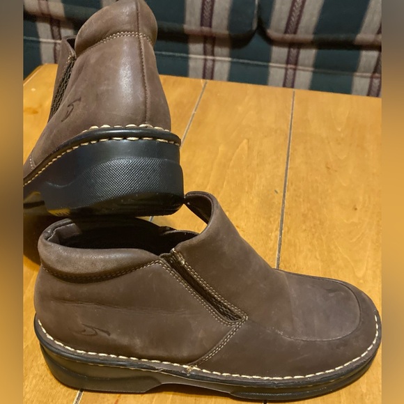 NWOT Ladies Size 5 1/2 DrScholl’s Cloud Brown Leather PullOn Boots With Zippers - Picture 13 of 16